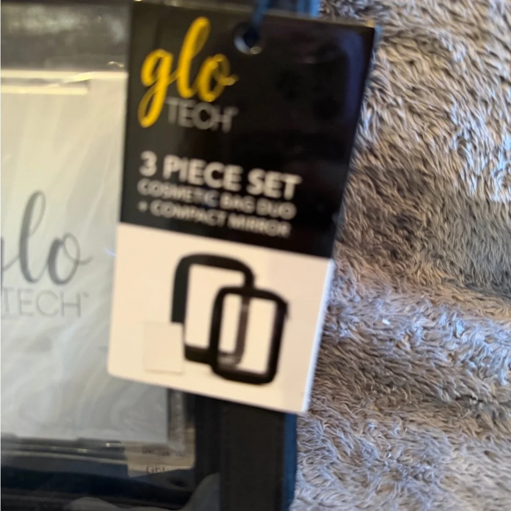 NWT Glo Tech Black Travel Organizer Set with Compact Mirror